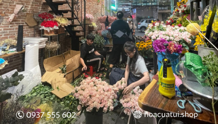 Cửa hàng hoa tươi tại TP.HCM - Hoa Của Tui 