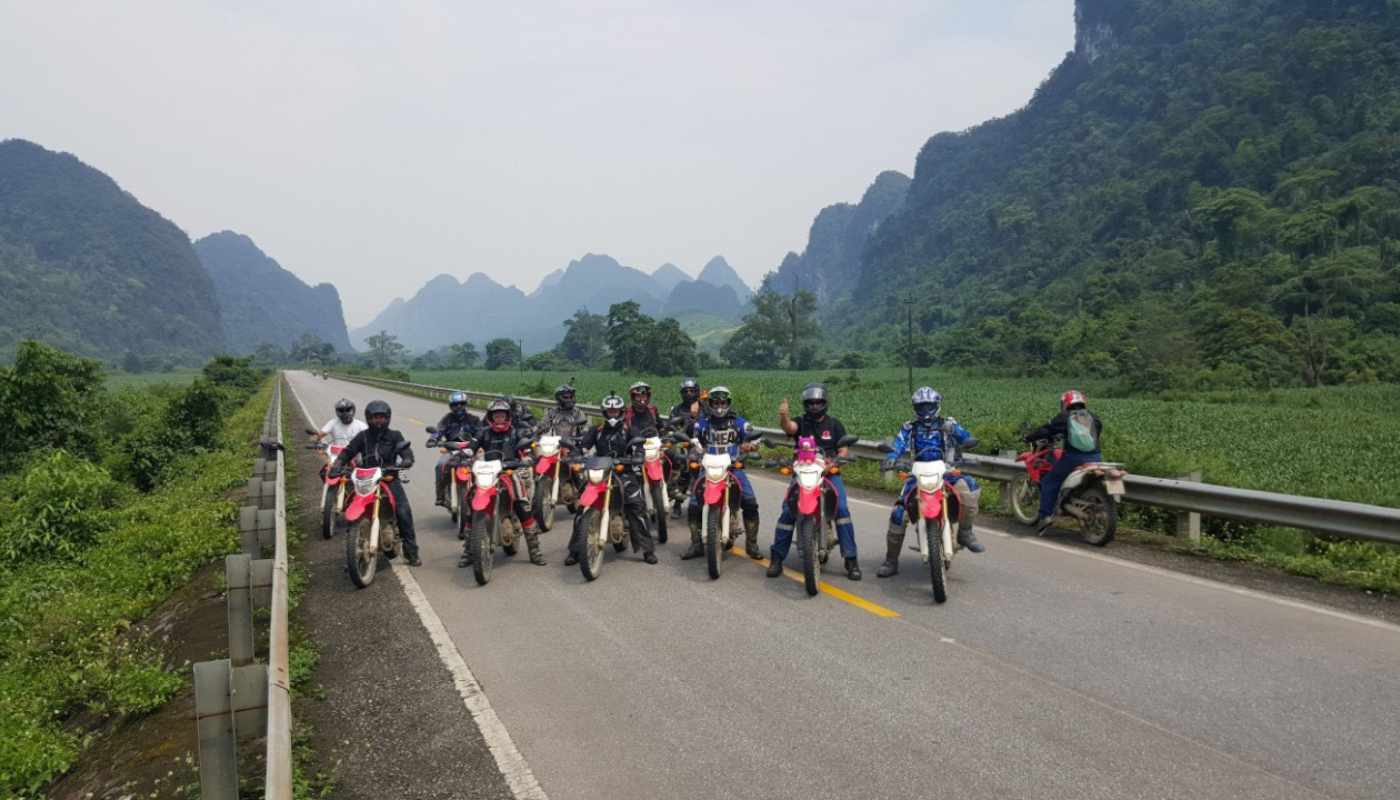 Tour du lịch bằng xe máy đồng bằng sông Cửu Long và bờ biển Việt Nam 6 ngày của Vietnam Motorbike Tour Expert